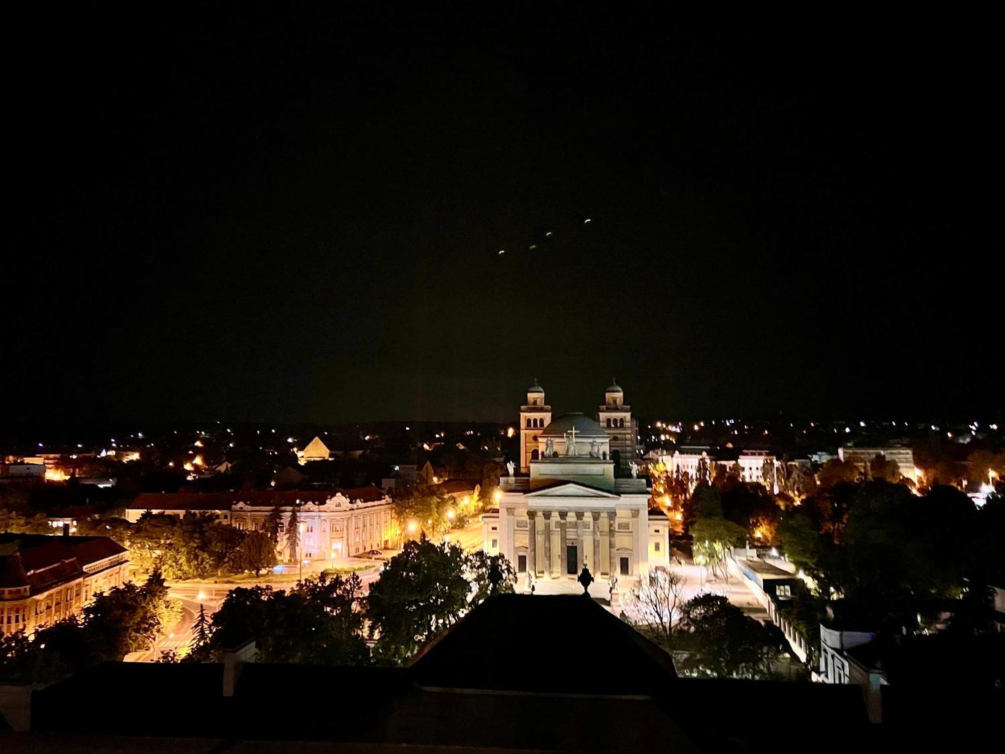 Domino Suite Eger Zewnętrze zdjęcie